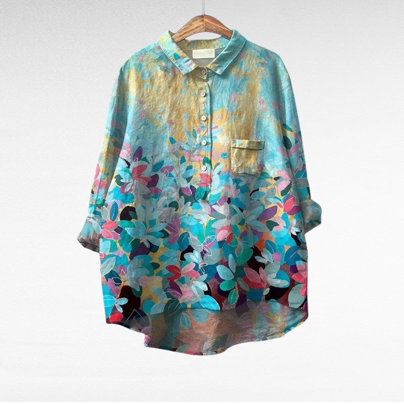 Camiseta de verano elegante Aurore de la marca Lucia & Bianca, con diseño ligero y detalles en tela fresca, vista frontal.