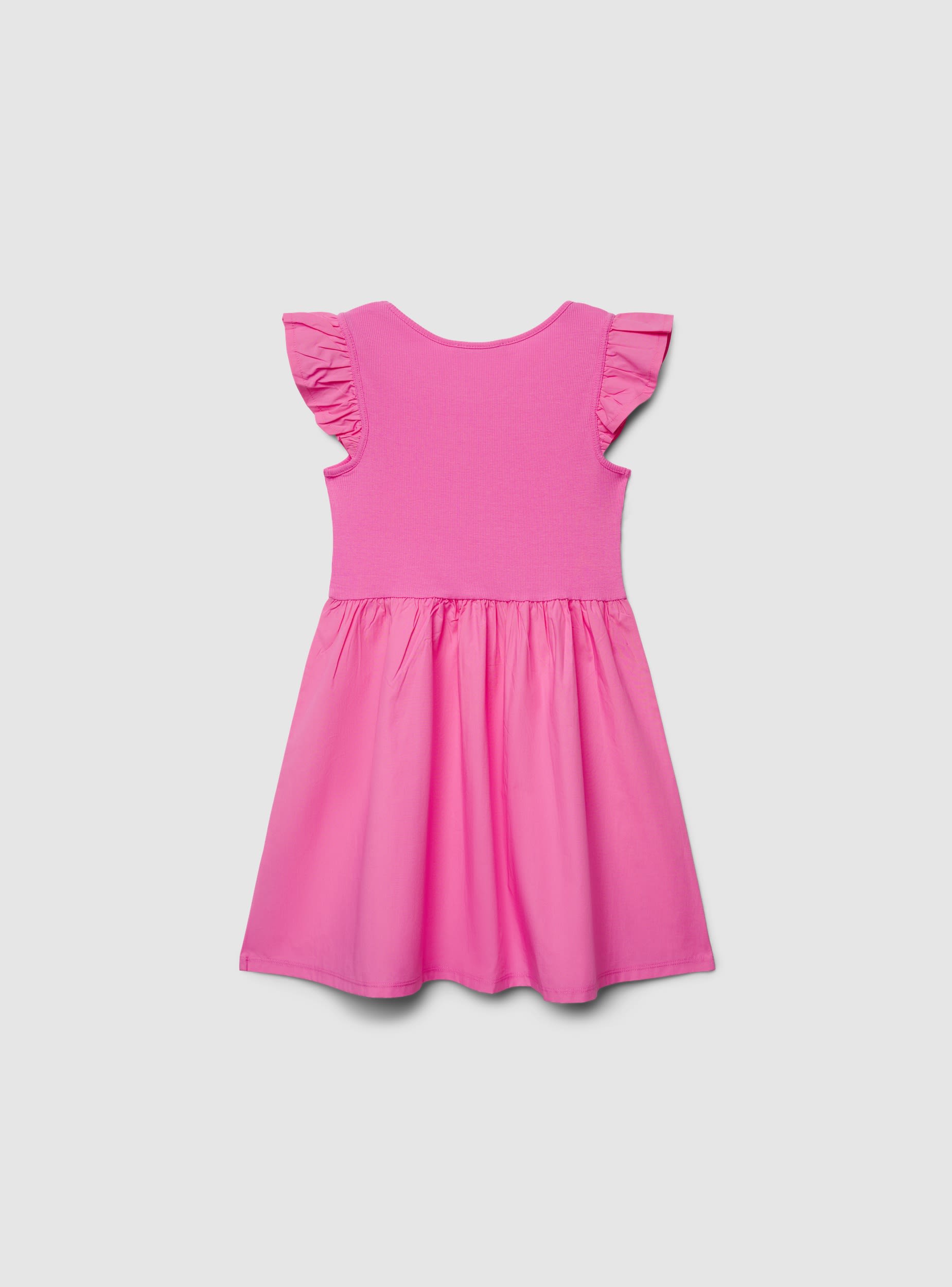 Vestido skater de Terranova de color liso con mangas volant en la parte trasera, estilo casual y moderno.