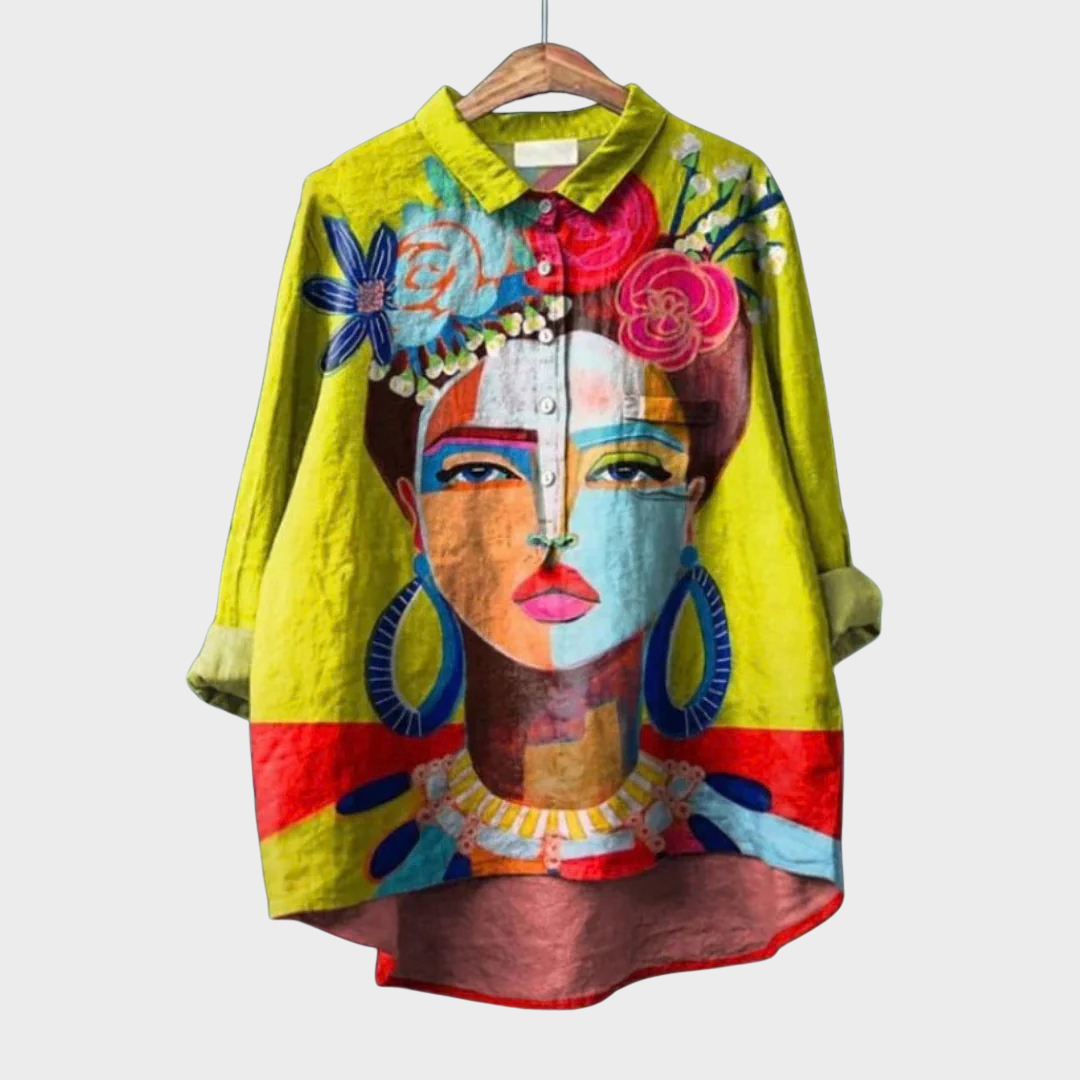 Camiseta de verano elegante Amelia de Lucia & Bianca, con diseño ligero y detalles sofisticados, perfecta para días cálidos.