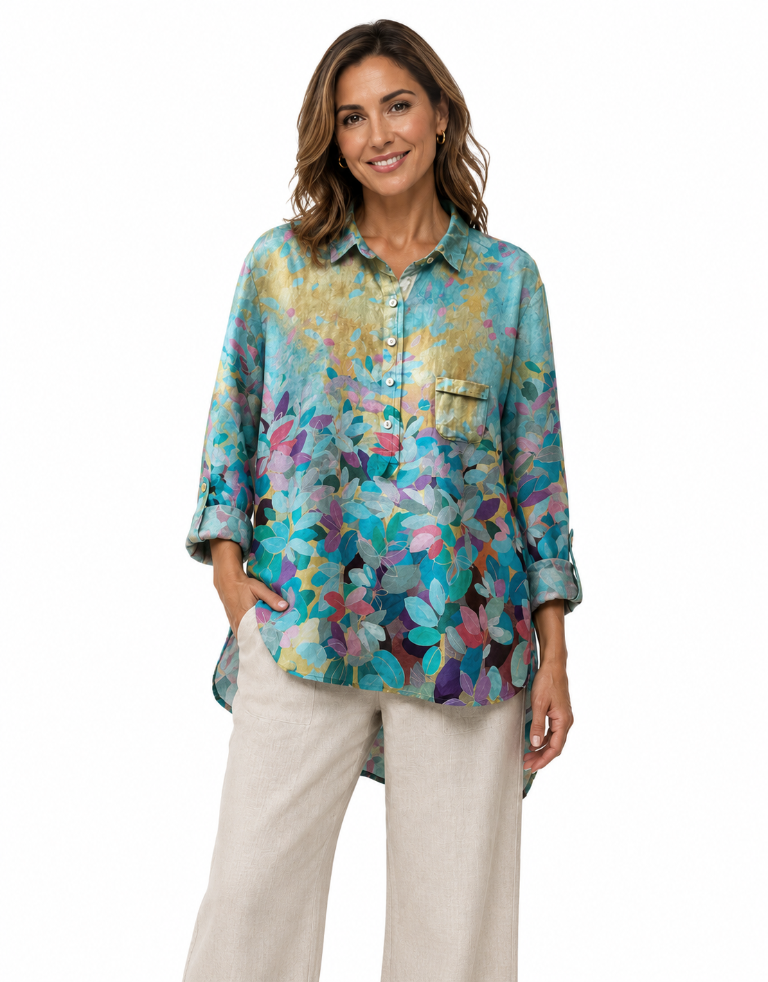 Blusa de verano elegante de Lucia & Bianca, con detalles de encaje y manga corta, en color blanco.