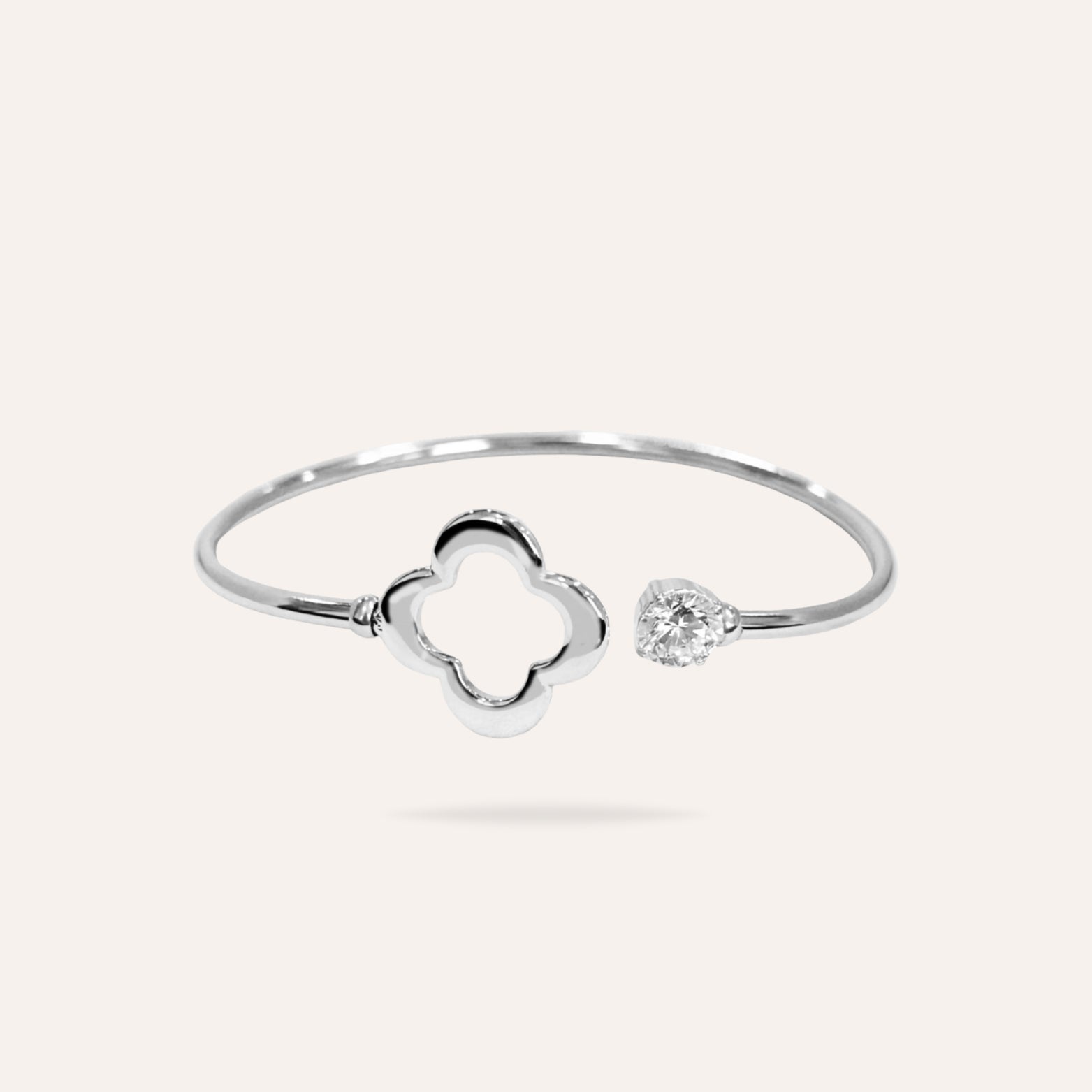 Maeva | Anillo de trébol de acero inoxidable y circones - Gala Martínez