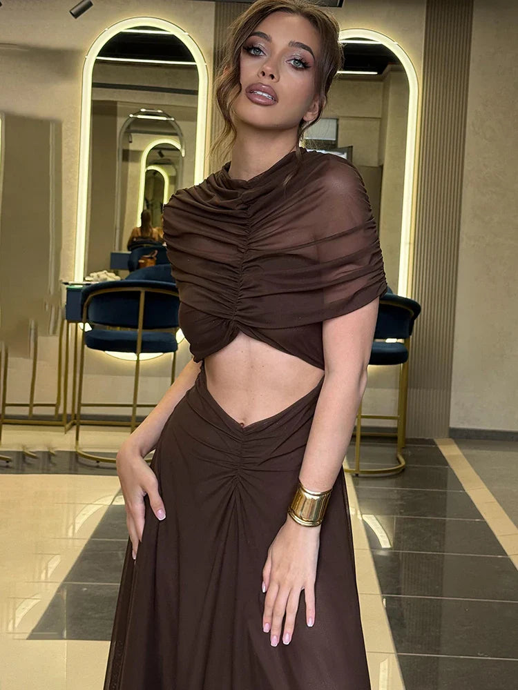 Vestido largo de manga corta con escote hueco - Gala Martínez