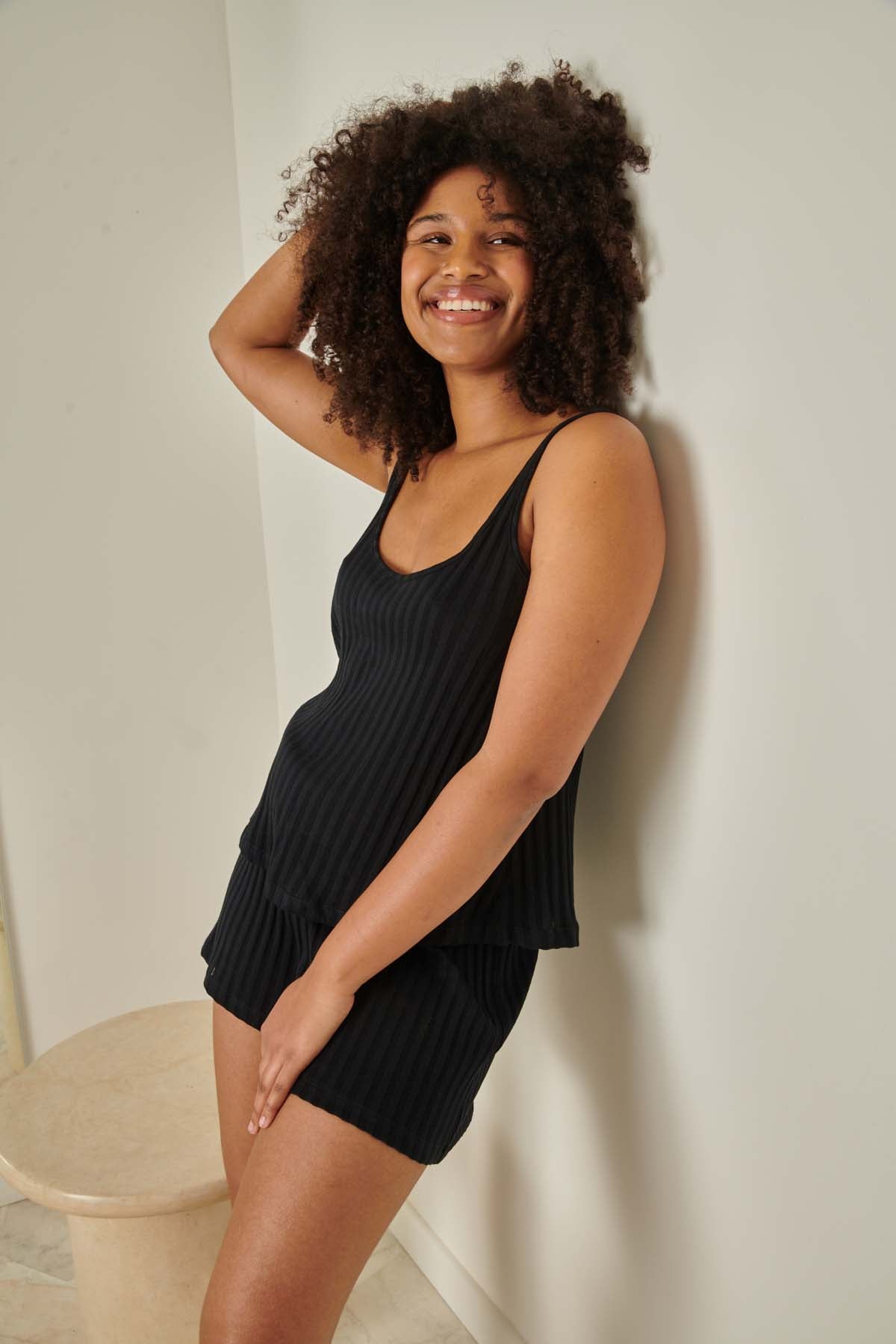 Pijama Camiseta Sin Mangas De Algodón BIO - Negro - Gala Martínez